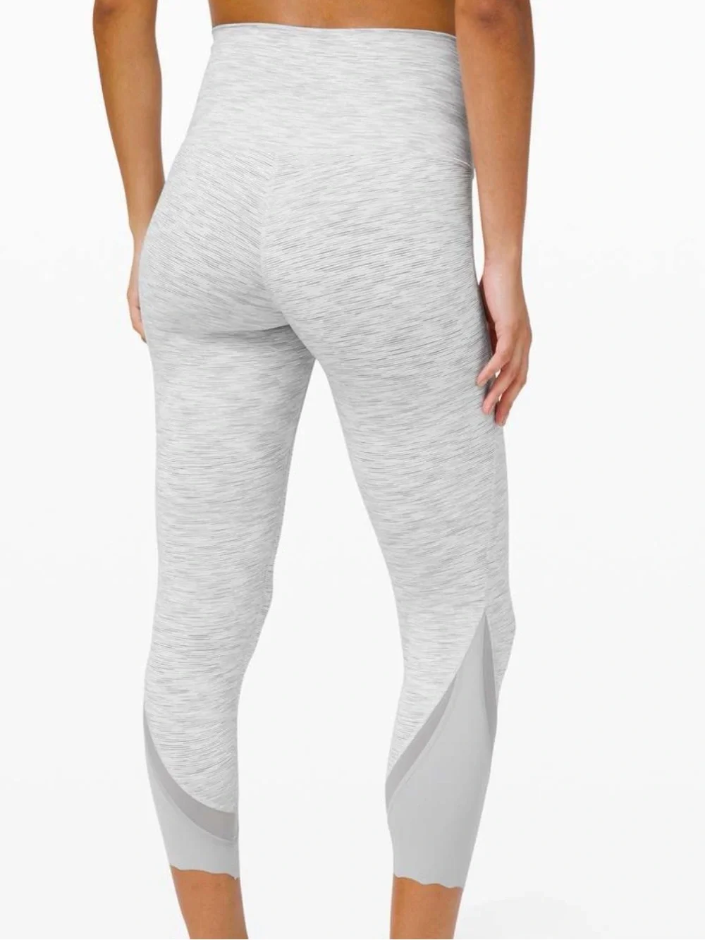 Lululemon Wunder Under Crop II Hi-Rise Scallop 24” Leggings, White/Grey Size 6